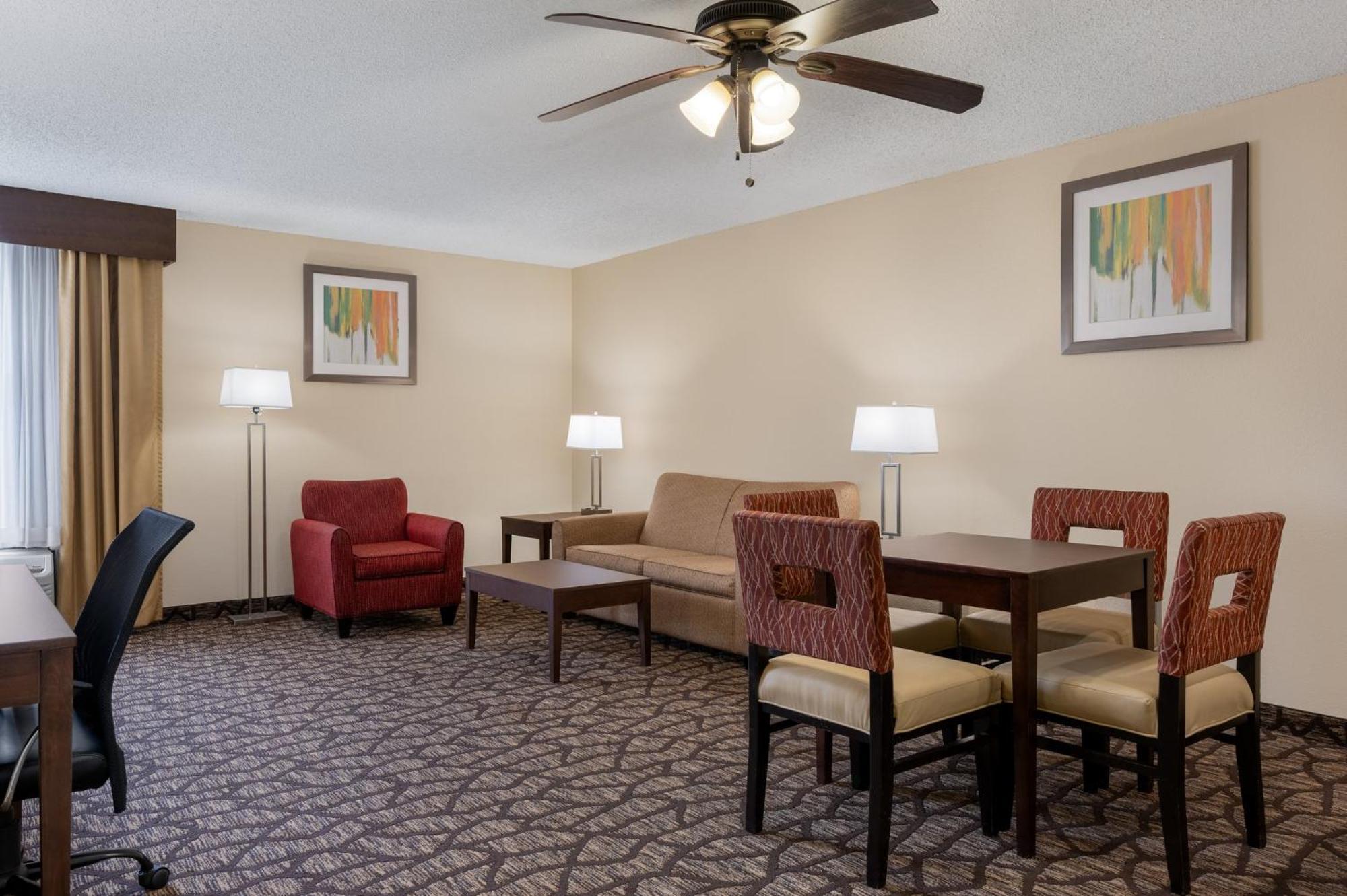 Holiday Inn Express Tallahassee By Ihg Dış mekan fotoğraf