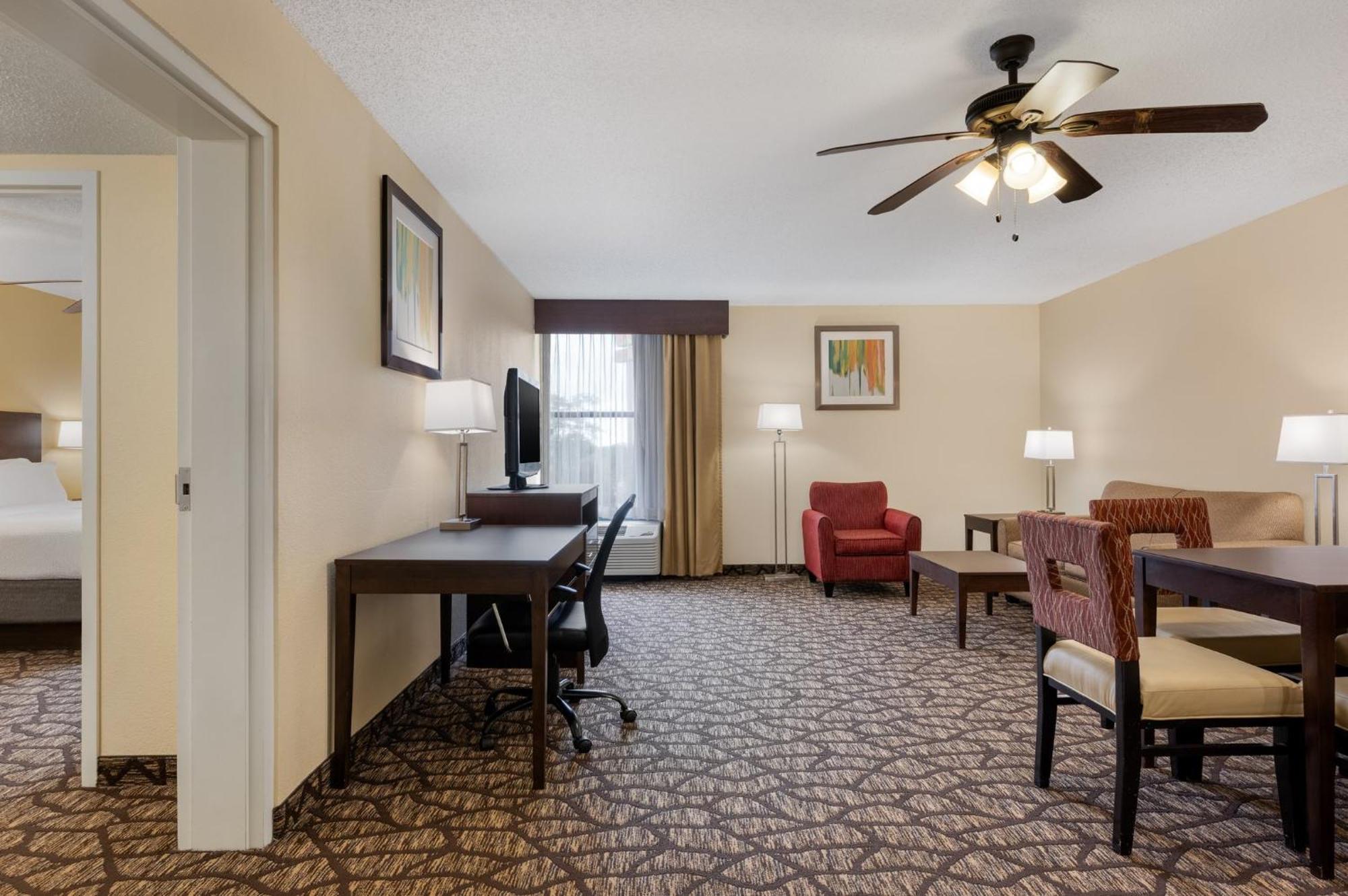 Holiday Inn Express Tallahassee By Ihg Dış mekan fotoğraf