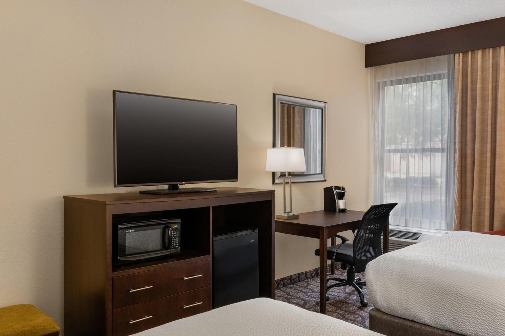 Holiday Inn Express Tallahassee By Ihg Dış mekan fotoğraf