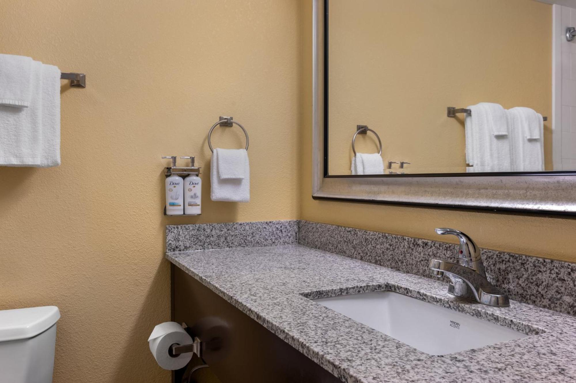 Holiday Inn Express Tallahassee By Ihg Dış mekan fotoğraf