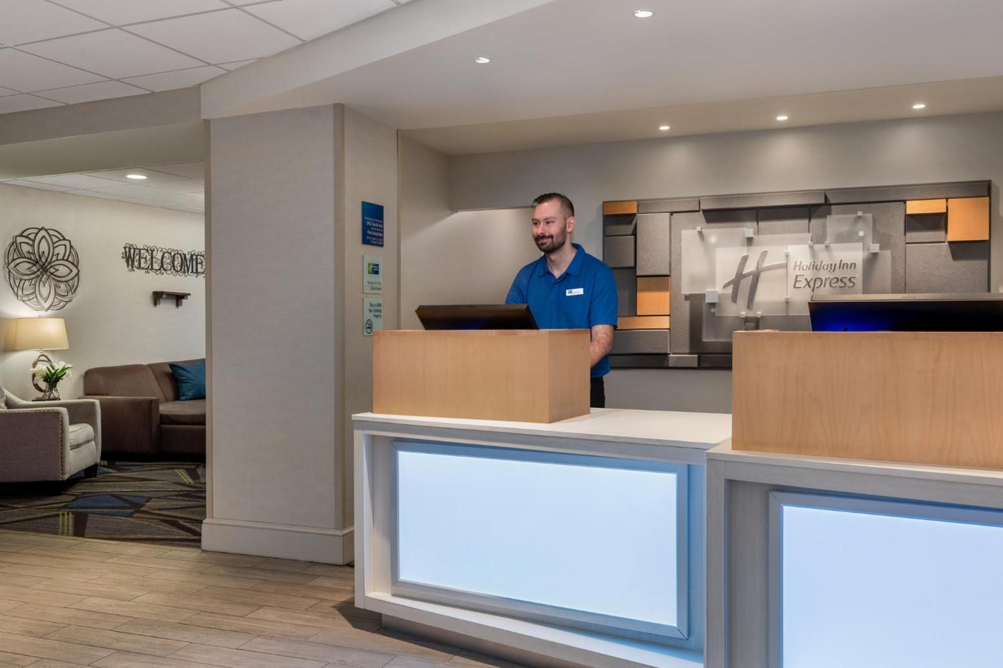 Holiday Inn Express Tallahassee By Ihg Dış mekan fotoğraf