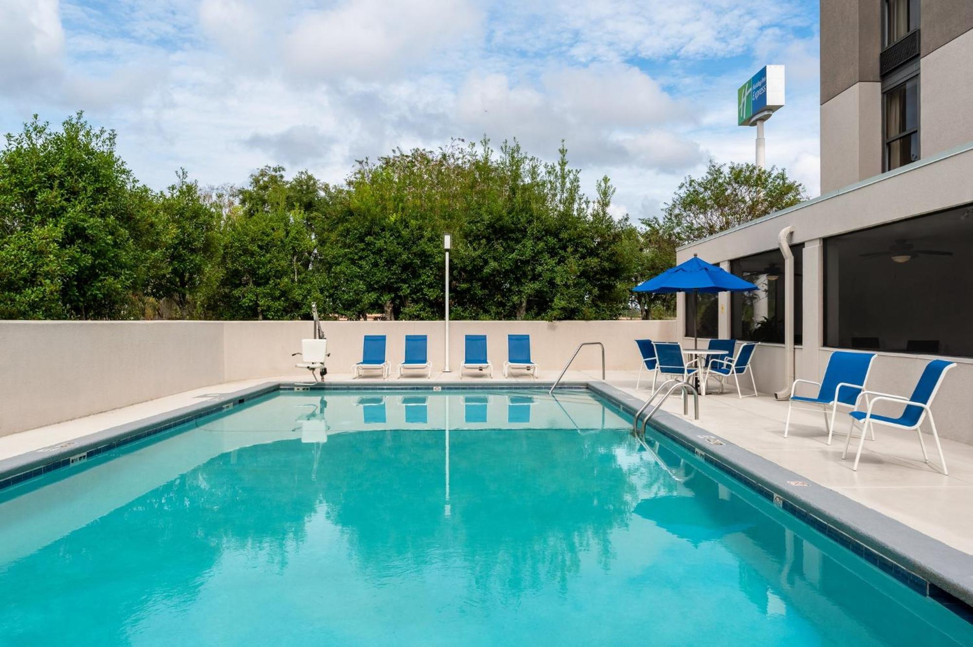 Holiday Inn Express Tallahassee By Ihg Dış mekan fotoğraf