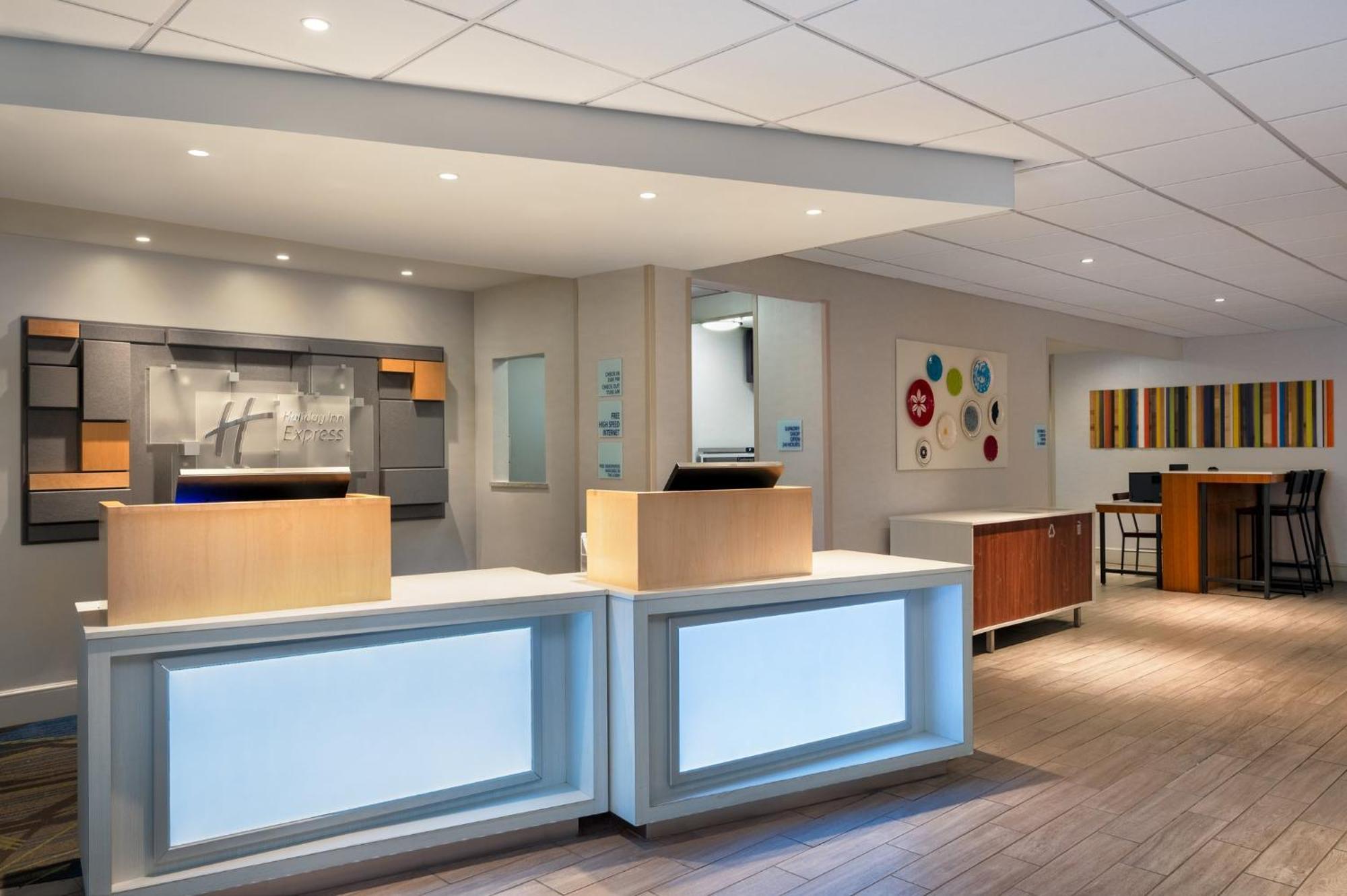 Holiday Inn Express Tallahassee By Ihg Dış mekan fotoğraf