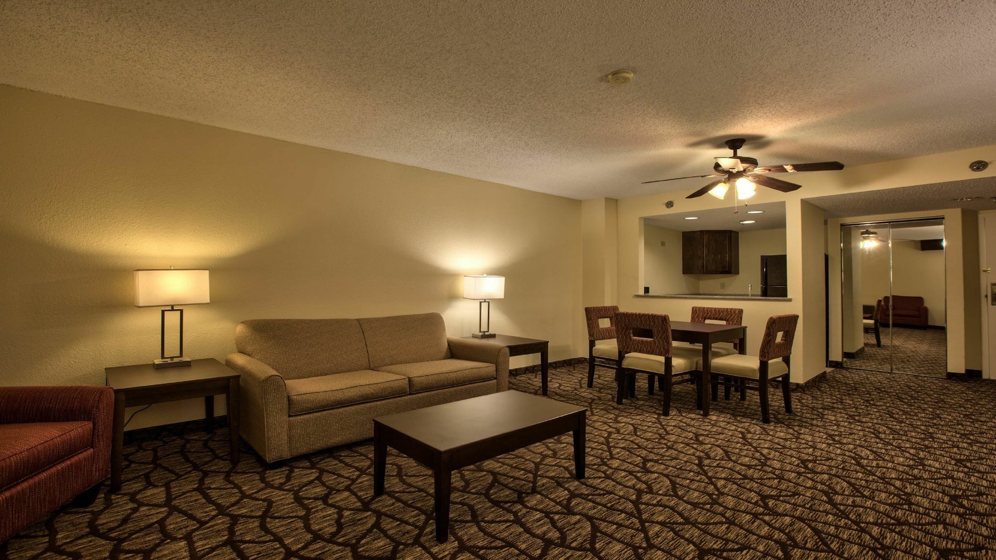 Holiday Inn Express Tallahassee By Ihg Dış mekan fotoğraf
